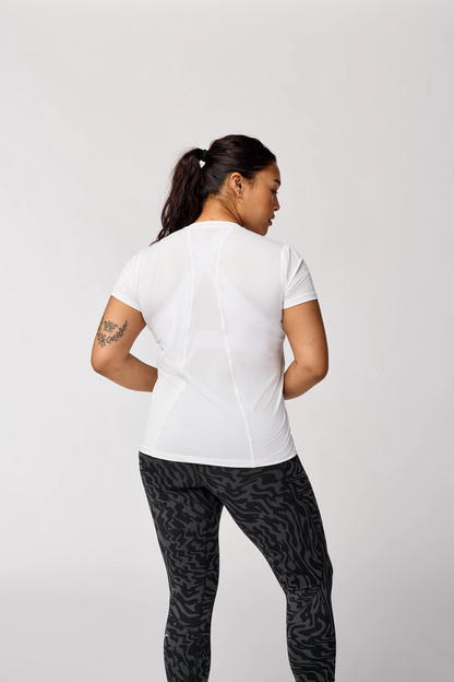 image-model-back